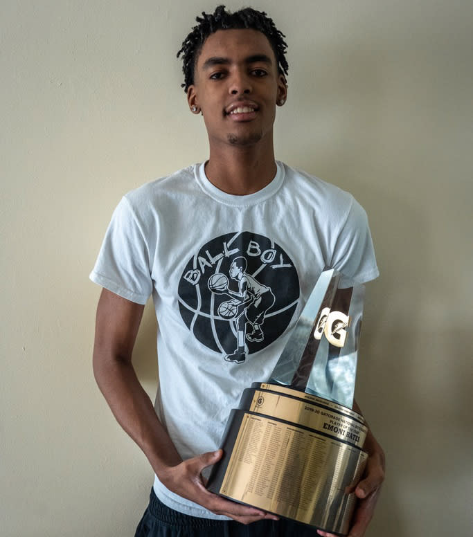 Emoni Bates won the Gatorade National Basketball Player of the Year award. (Photo credit: Gatorade)