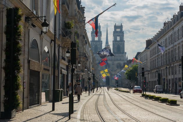 Pour cette année 2021, c’est Orléans qui obtient la palme de la plus forte augmentation de sa taxe foncière.  (Photo de la cathédrale d'Orléans par Ventura Carmona via Getty Images) (Photo: Ventura Carmona via Getty Images)