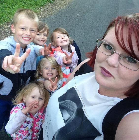 Sian Abbott with her five children, aged three to 10 (Sian Abbot)