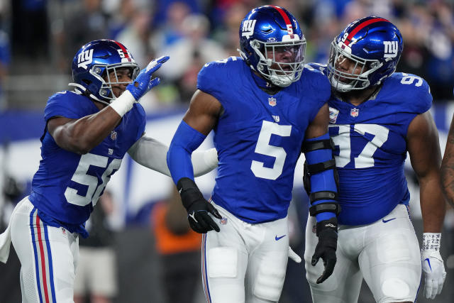 LIVE New York Giants News & Rumors on Saquon Barkley, Dexter Lawrence,  Darren Waller 