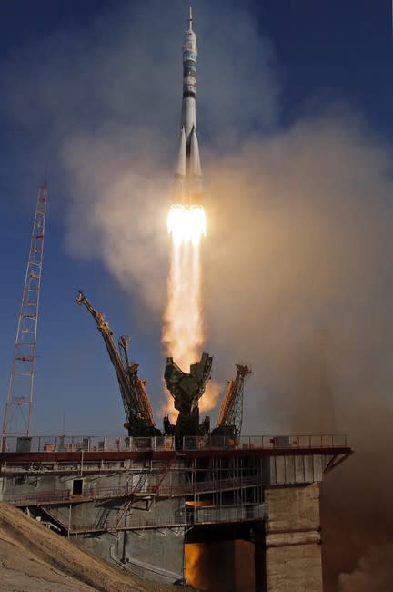 The Soyuz-FG rocket booster with Soyuz TMA-11M space ship carrying new crew to the International Space Station, ISS, blasts off at the Russian leased Baikonur cosmodrome, Kazakhstan, Thursday, Nov. 7, 2013. The rocket carrying the Olympic flame successfully blasted off Thursday from earth ahead of the Sochi 2014 Winter Games. (AP Photo/Dmitry Lovetsky)