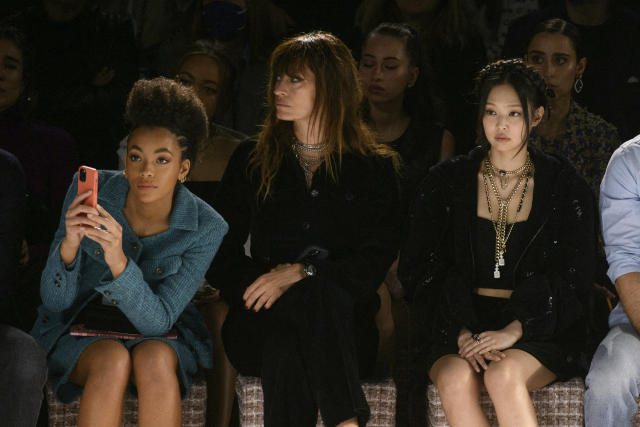 BLACKPINK's Jennie Attends Chanel's FW22 Show at Paris Fashion