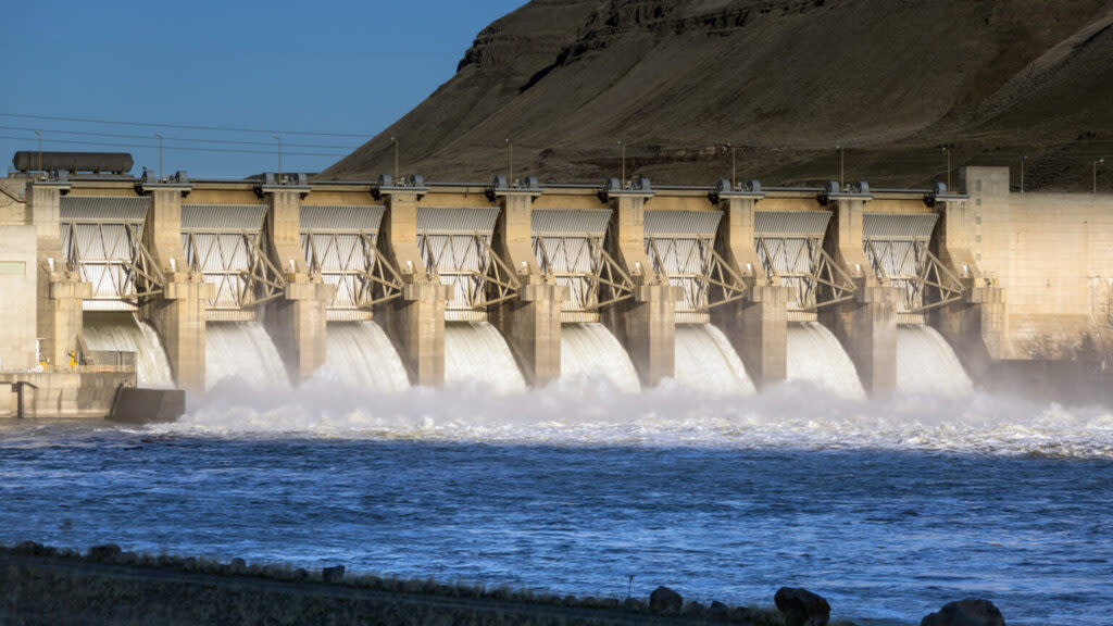 Lower Monumental Dam on Snake River in Washington