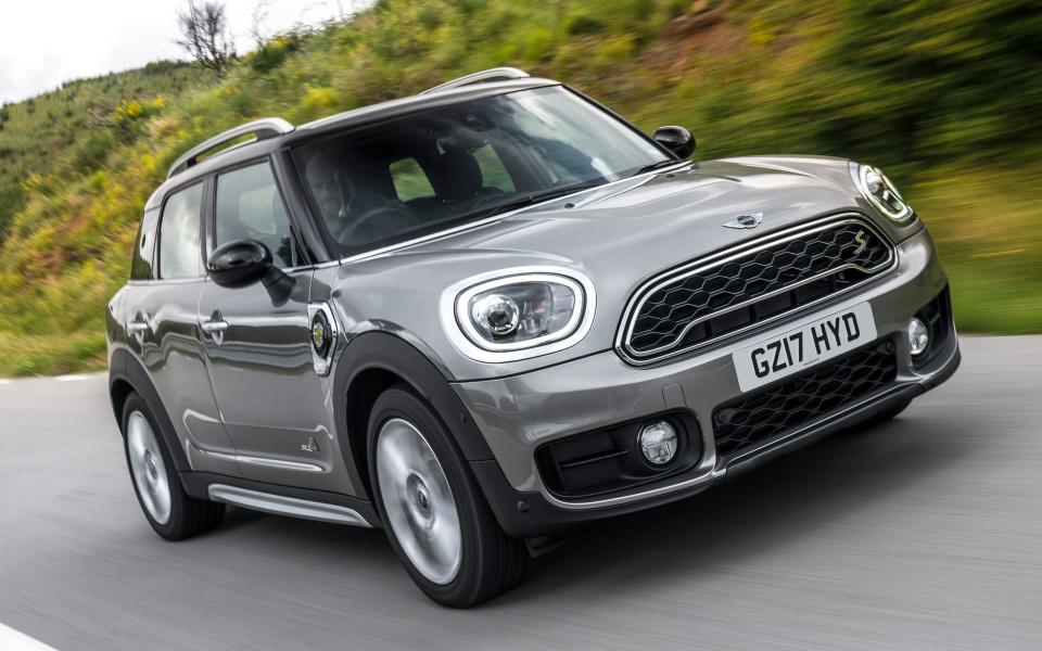 The Countryman S E is the first hybrid Mini - www.guenterschmied.com
