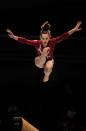 <b>Dominique Pegg </b><br>17 ans<br>Canada<br>Gymnastique