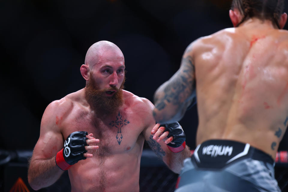 Jun 10, 2023; Vancouver, BC, Canada; Kyle Nelson fights against Blake Bilder during UFC 289 at Rogers Arena. Mandatory Credit: Sergei Belski-USA TODAY Sports