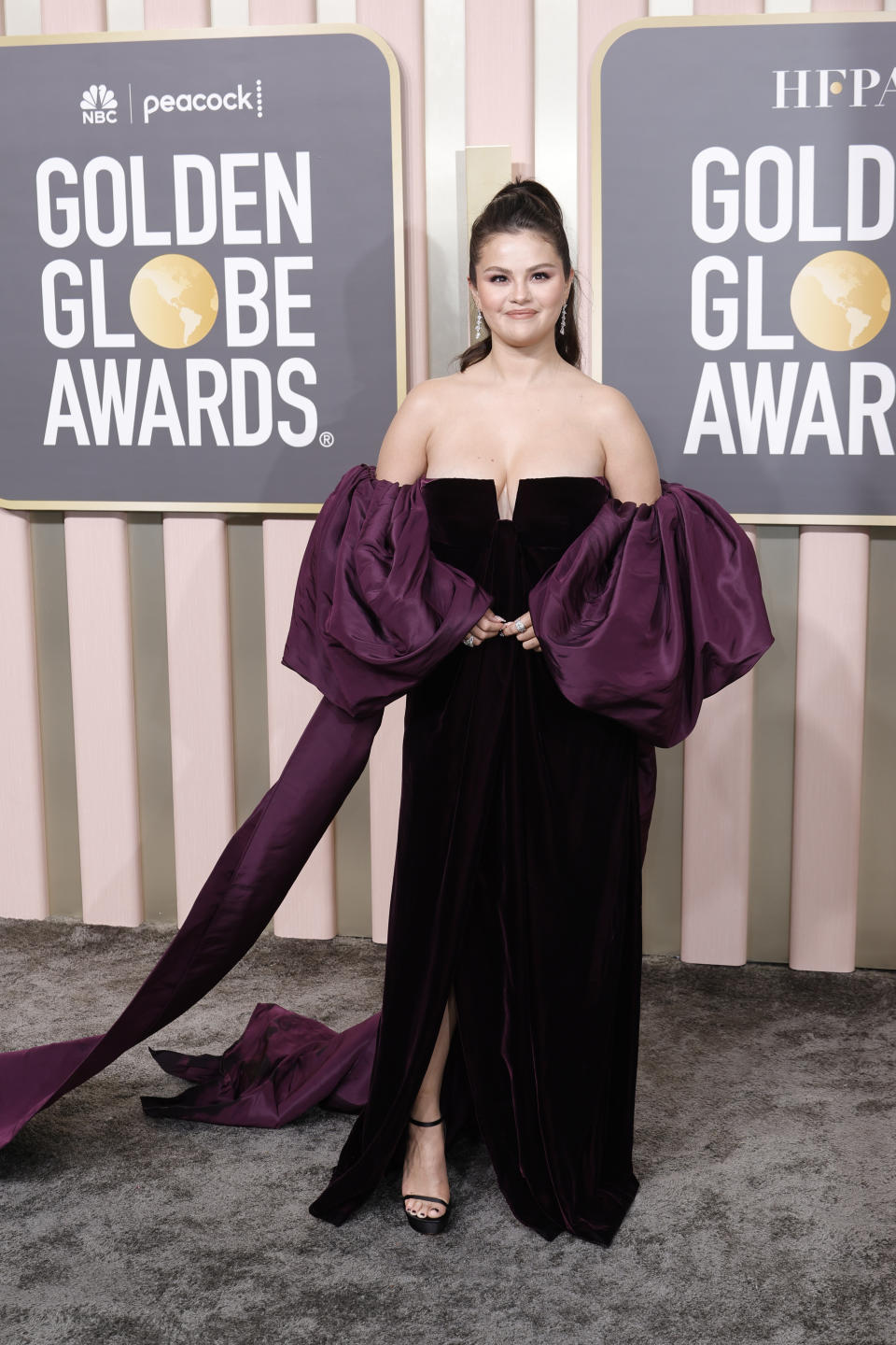 BEVERLY HILLS, CALIFORNIA - JANUARY 10: Selena Gomez attends the 80th Annual Golden Globe Awards at The Beverly Hilton on January 10, 2023 in Beverly Hills, California. (Photo by Frazer Harrison/WireImage)
