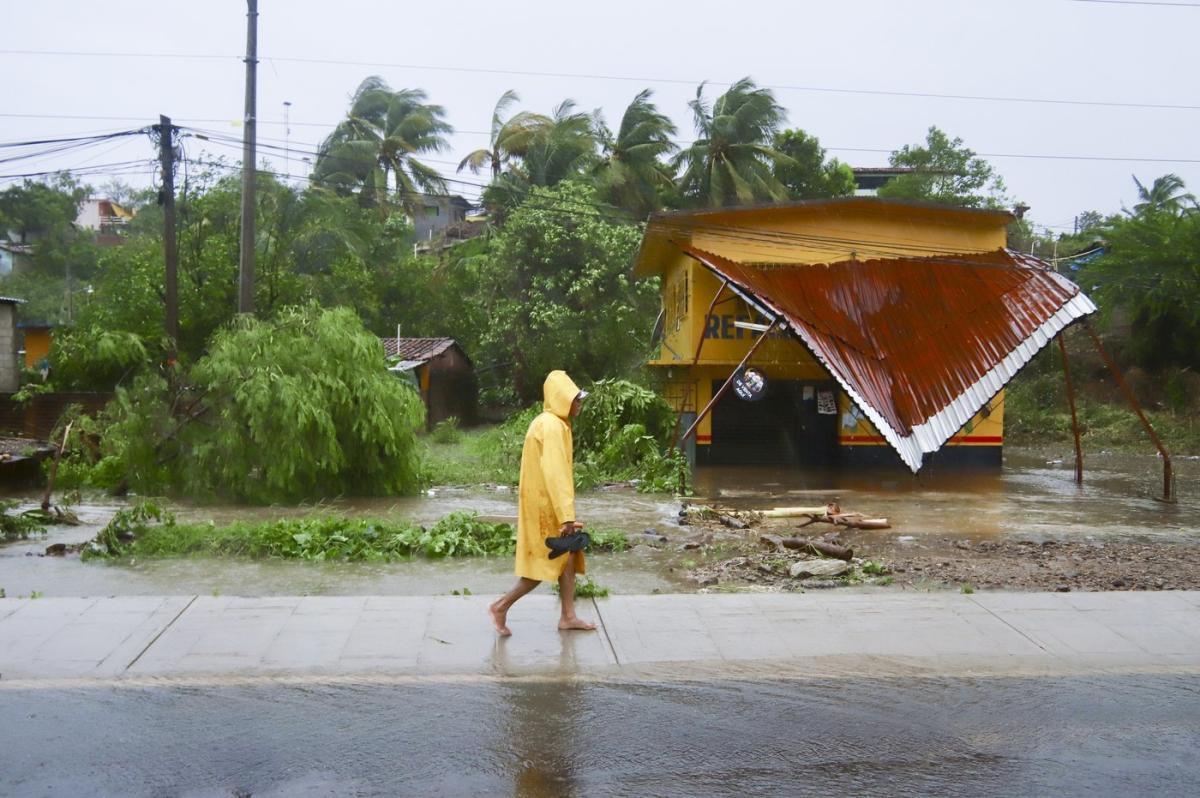 Tropical Weather Latest: Tropical Storm Helene forms in Caribbean, Tropical Storm John weakens