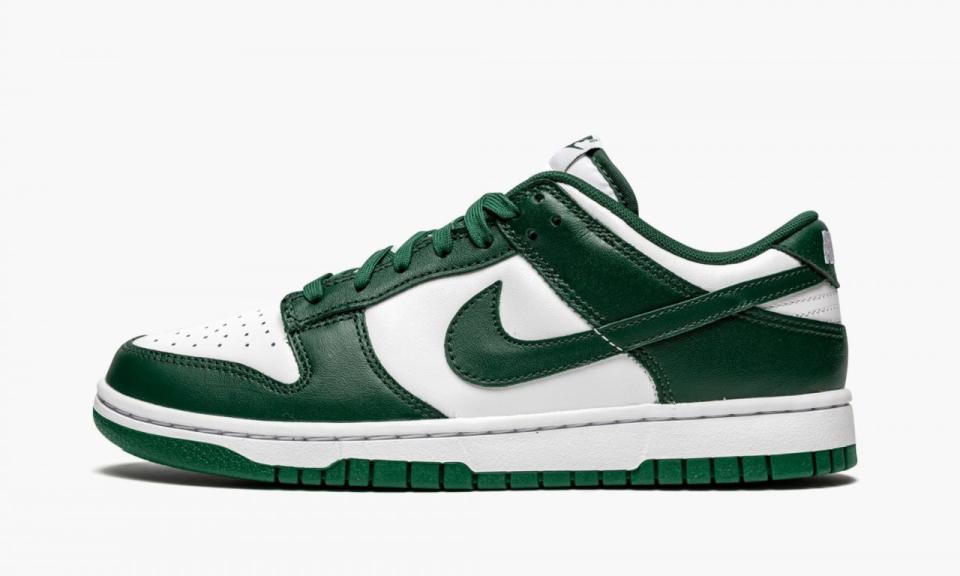 Nike Dunk Low Team Green ／PHOTO COURTESY OF NIKE 