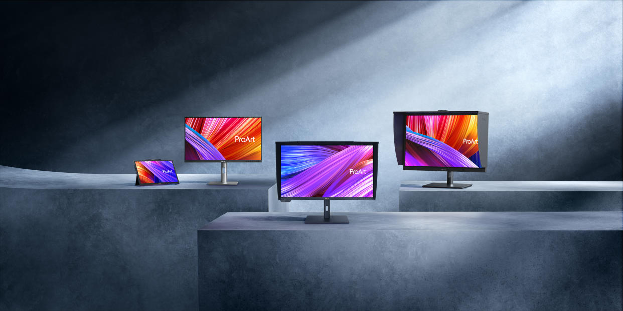  ASUS ProArt displays. 