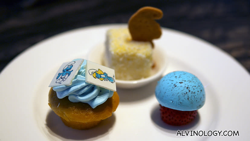 hk-the-smurfs-harbourcity-06