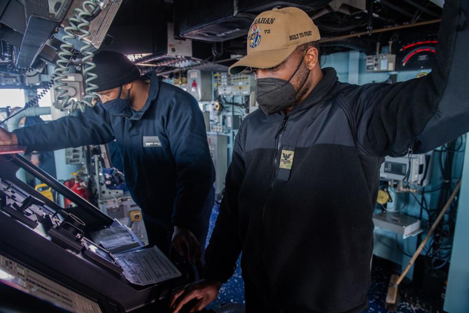 Navy destroyer USS Mahan