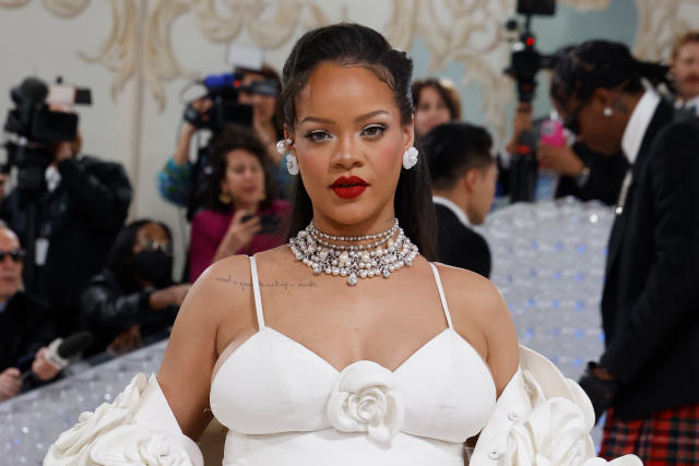 Rihanna's 'top secret weapon' for tired eyes is Fenty Skin Flash Nap on sale