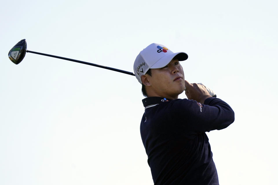 Si Woo Kim hits from the third tee during the final round of The American Express golf tournament on the Pete Dye Stadium Course at PGA West Sunday, Jan. 24, 2021, in La Quinta, Calif. (AP Photo/Marcio Jose Sanchez)