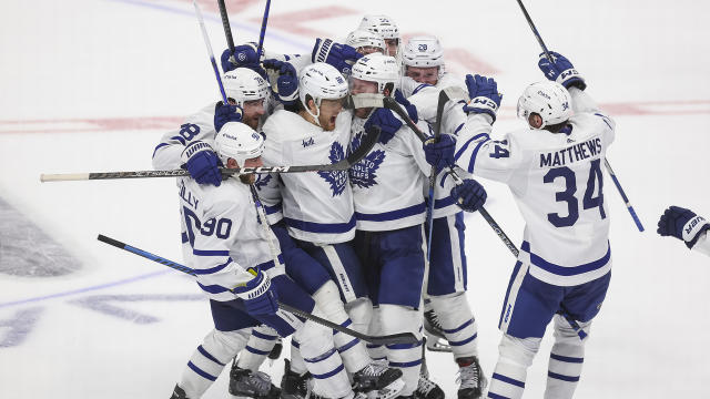 Lightning take on Maple Leafs one more time before faceoff in the