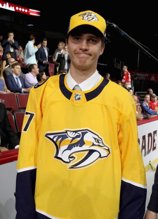 The 10 most awkward 2011 NHL Draft rookie photos