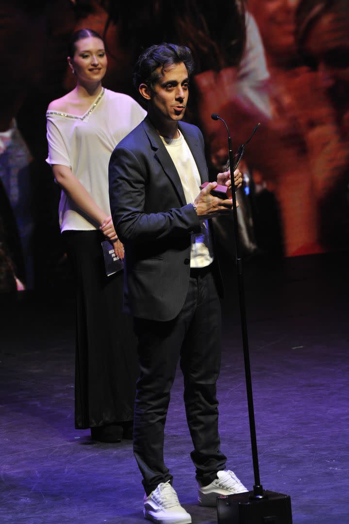 Agustín Radagast recibió el premio al mejor actor por su memorable señorita Tronchatoro, la villana de Matilda: 