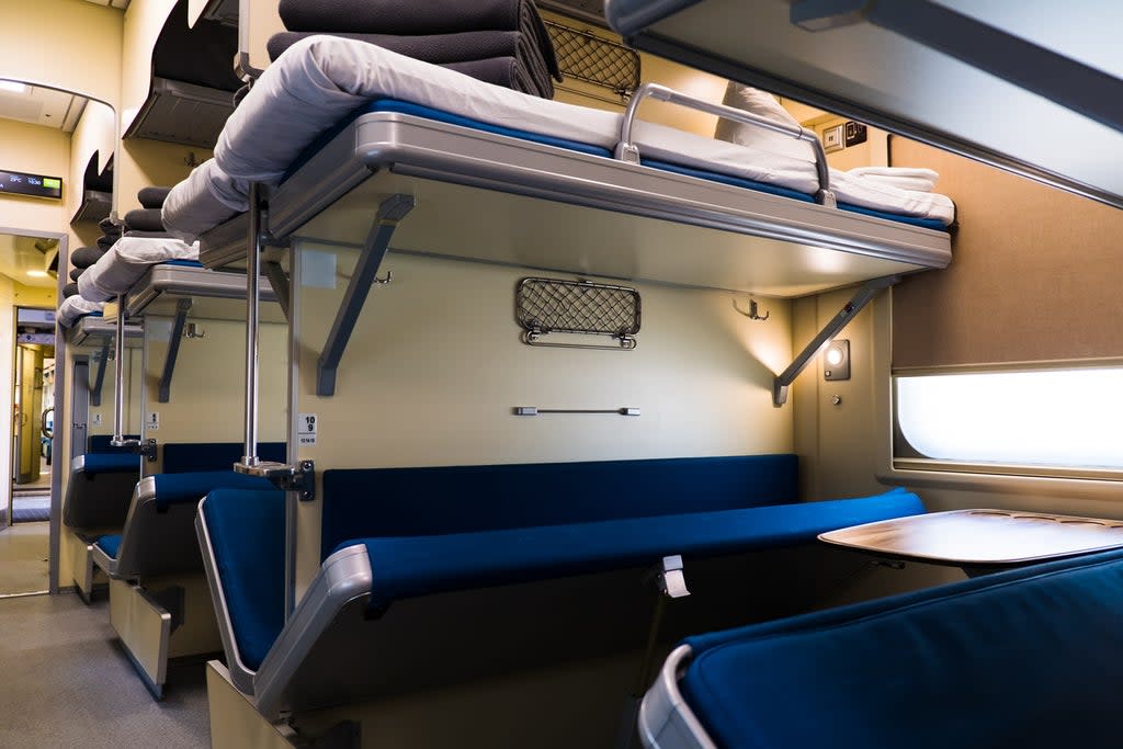 Interior of a modern long-distance train (Getty Images/iStockphoto)