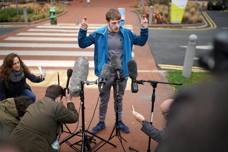 Tom Evans, the father of 23-month-old Alfie Evans, speaks to the media (Getty Images)