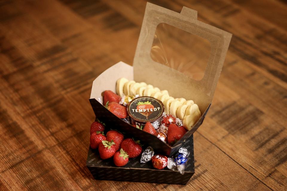 Coles have launched a limited-edition Valentine’s Day platter for just $12. Photo: Coles (supplied).