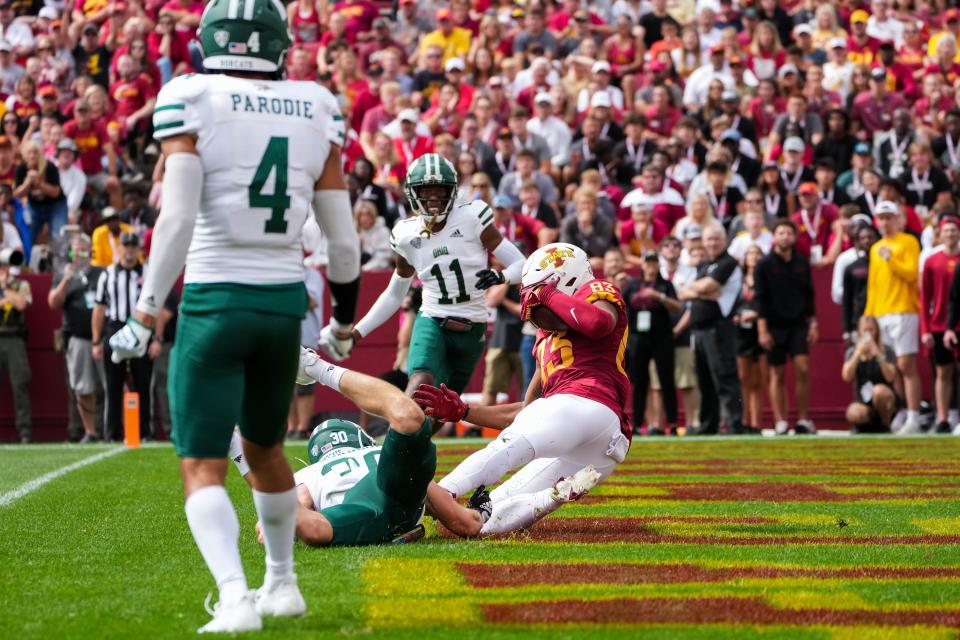 Iowa State tight end DeShawn Hanika is entering the transfer portal.