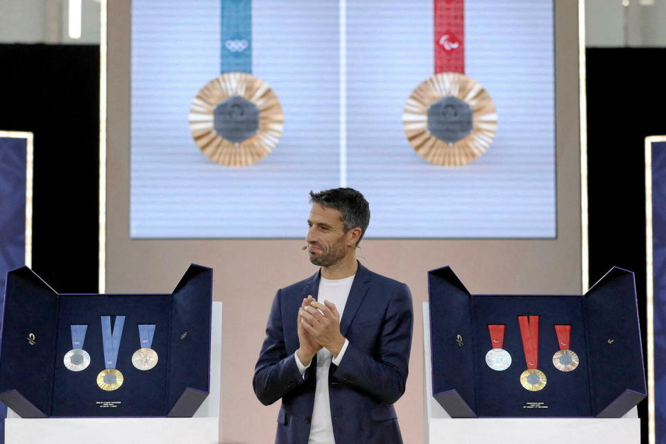Le président du comité d'organisation de Paris 2024 Tony Estanguet lors de la présentation officielle des médailles des Jeux olympiques, le 8 février 2024, à Saint-Denis (Seine-Saint-Denis).  - Credit:Xinhua/Abaca