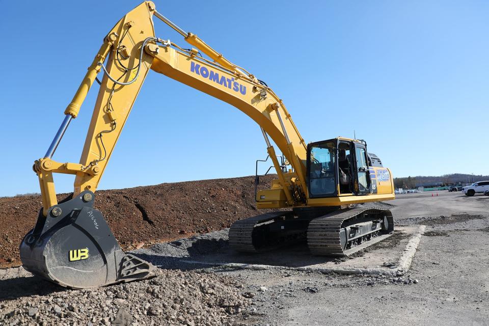 Employees recently conducted a demonstration of this hybrid excavator at the East Tennessee Technology Park. The equipment offers more efficiency, and it also operates much more quietly than current equipment.