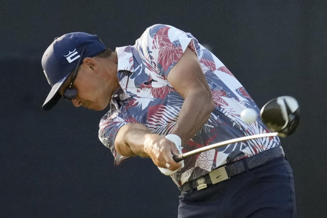 Rickie Fowler hits his tee shot on the 17th hole during the second round of the U.S. Open golf tournament at Los Angeles Country Club on Friday, June 16, 2023, in Los Angeles. (AP Photo/Marcio J. Sanchez)