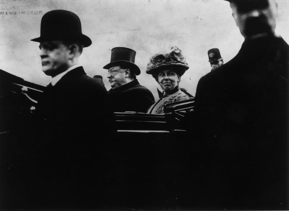 Helen Herron Taft accompanies husband William Howard Taft on the ride to his inauguration in 1909.