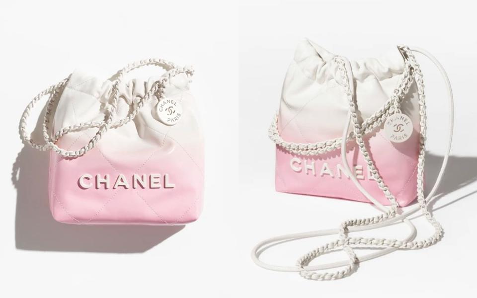 CHANEL 22 迷你包NT$ 198,500 Photo Via:CHANEL