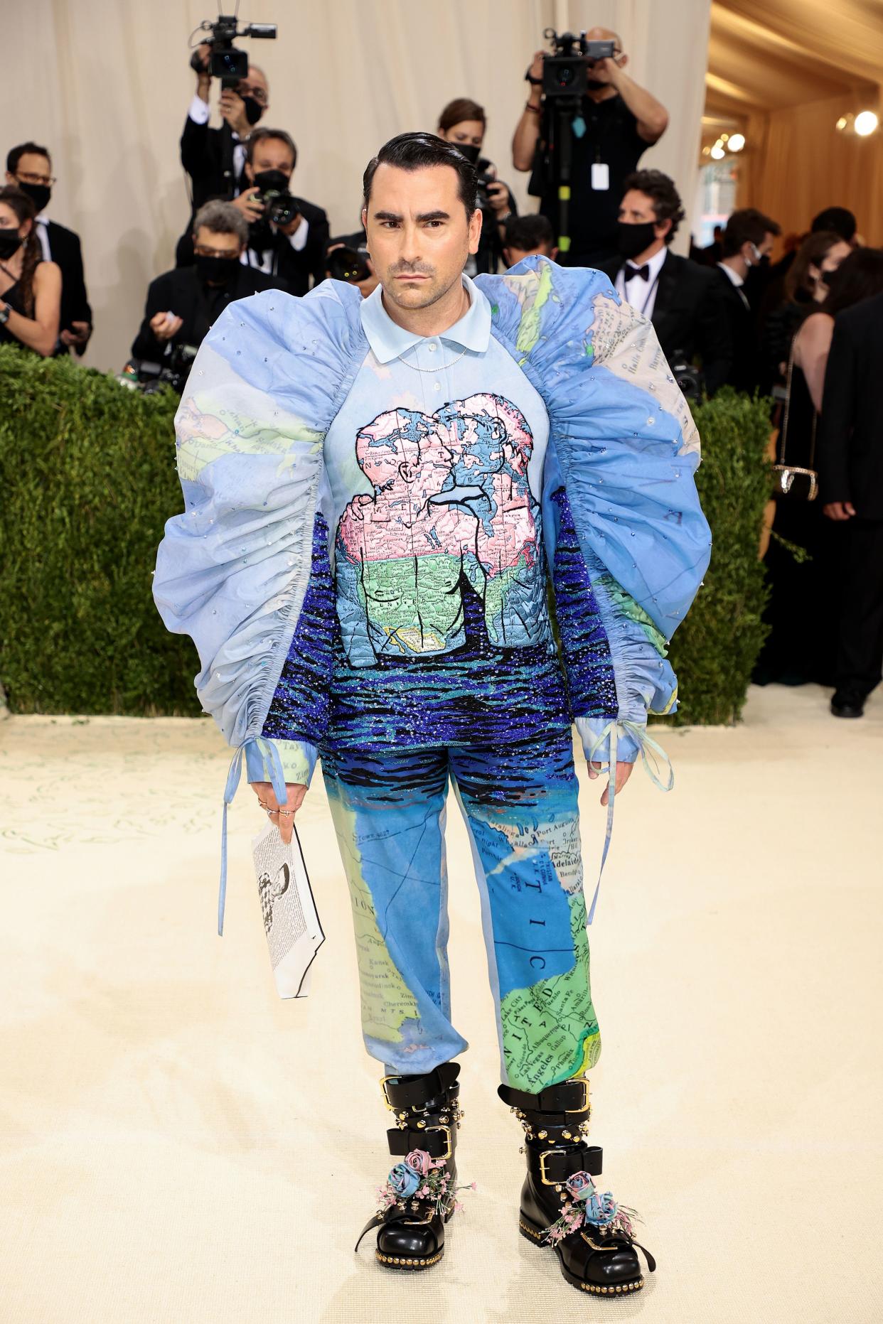 Dan Levy attends The 2021 Met Gala Celebrating In America: A Lexicon Of Fashion at Metropolitan Museum of Art on Sept. 13, 2021 in New York.