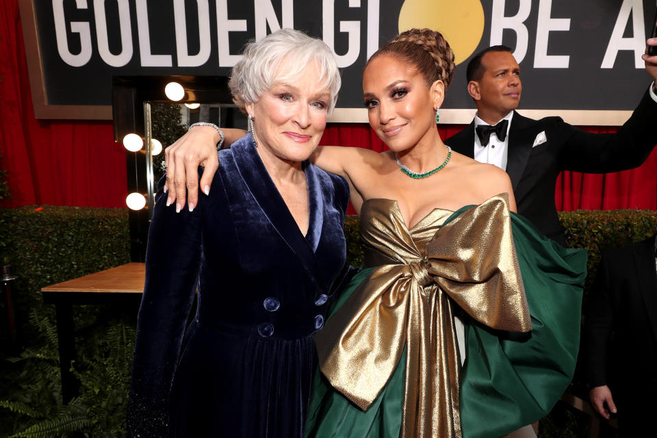 Glenn Close and Jennifer Lopez at the 77th Annual Golden Globe Awards, 2020.