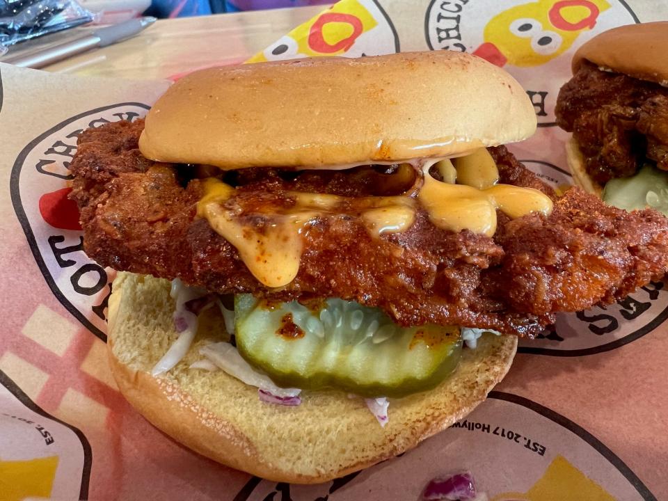 Dave's Hot Chicken debuts a fried cauliflower sandwich.