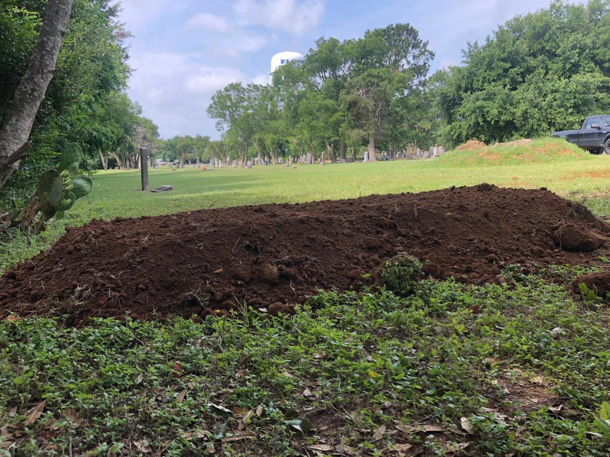 Bastrop County officials and a University of North Texas forensic anthropologist excavated an unidentified woman's grave in June 2019 to help determine her identity. On Thursday, she was finally identified as Kathy Ann Smith.