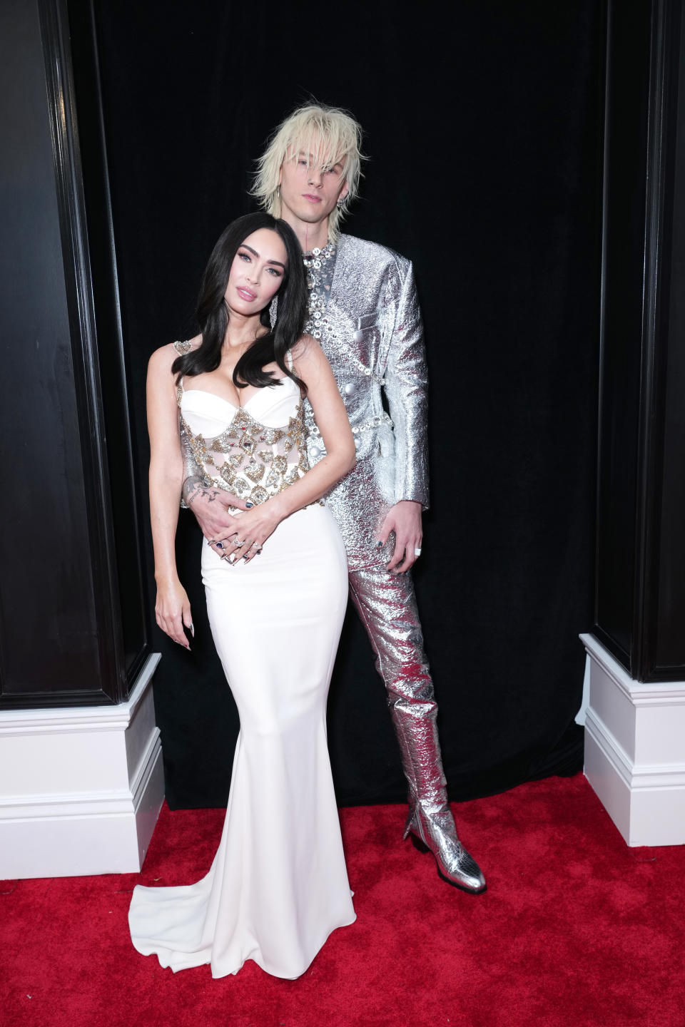 LOS ANGELES, CALIFORNIA - FEBRUARY 05: (L-R) Megan Fox and Machine Gun Kelly attend the 65th GRAMMY Awards on February 05, 2023 in Los Angeles, California. (Photo by Kevin Mazur/Getty Images for The Recording Academy)