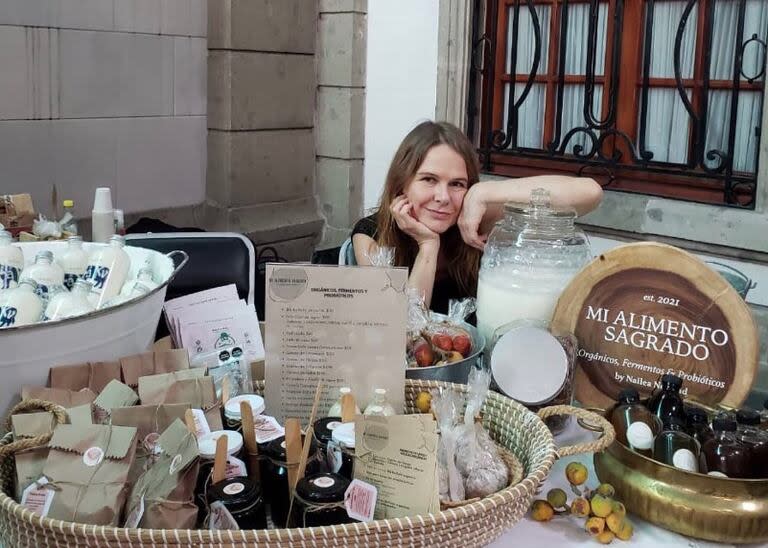 Nailea Norvind se convirtió en microempresaria y creó su propia marca de productos orgánicos