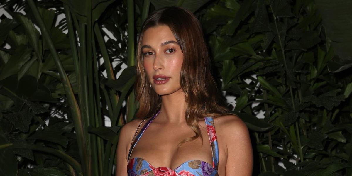 Hailey Bieber and Bella Hadid Danced Around Together in Underwear and  Button-Downs - Yahoo Sports