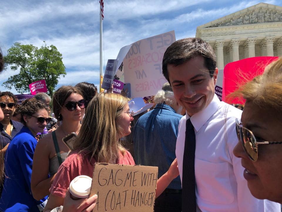 Democratic presidential candidate Pete Buttigieg was among the 2020 contenders attending the rally outside the U.S. Supreme Court on Tuesday. (Photo: Amanda Terkel/HuffPost)