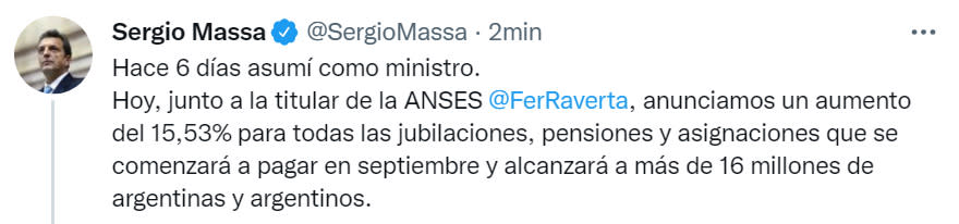 Massa comunicó el aumento a jubilados vía Twitter.