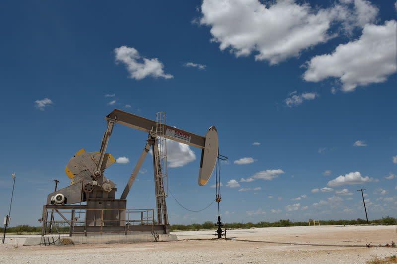 FILE PHOTO: A pump jack operates in the Permian Basin oil production area near Wink, Texas U.S. August 22, 2018. REUTERS/Nick Oxford/File Photo