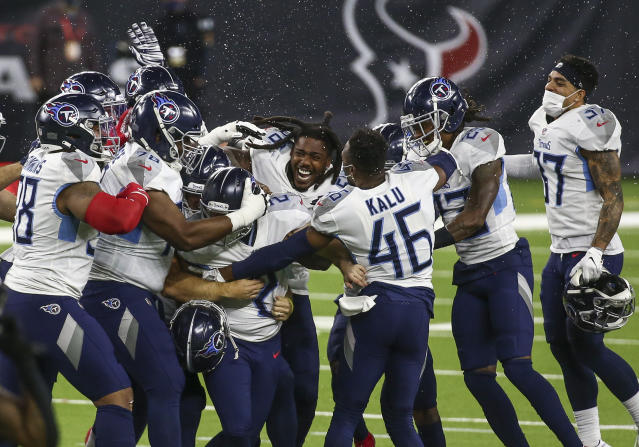 Photos: Titans kicker Sam Sloman kicks Titans to AFC South title