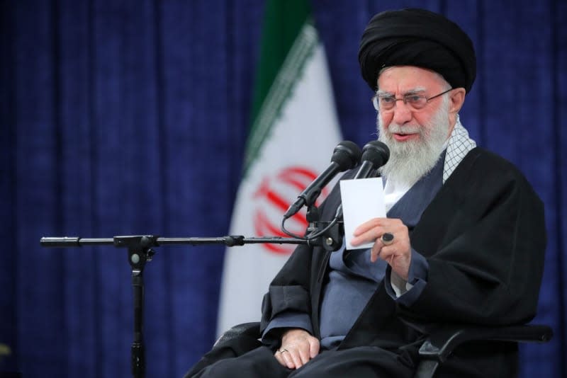 Iranian Supreme Leader Ayatollah Ali Khamenei speaks during a meeting with Iranian Air Force commanders. -/Iranian Supreme leader's Office/dpa