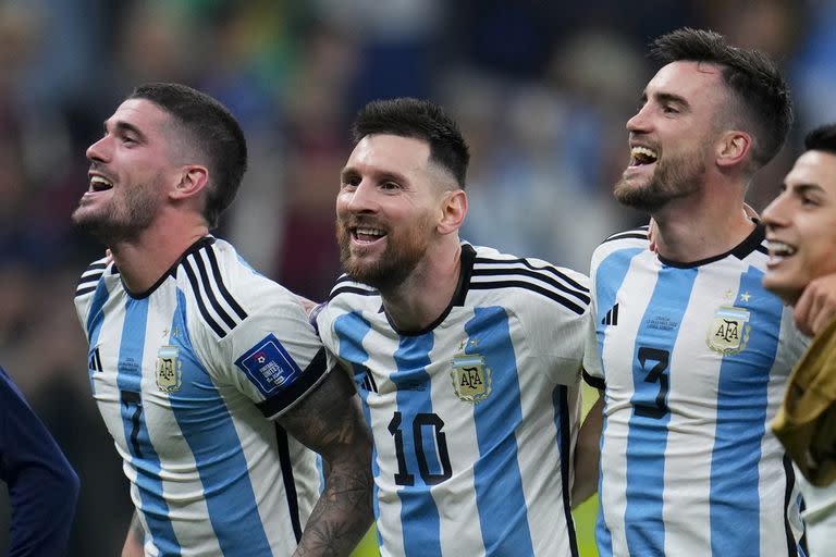 En la Argentina hay mucha expectativa por el primer partido de la selección tras ganar el Mundial Qatar 2022