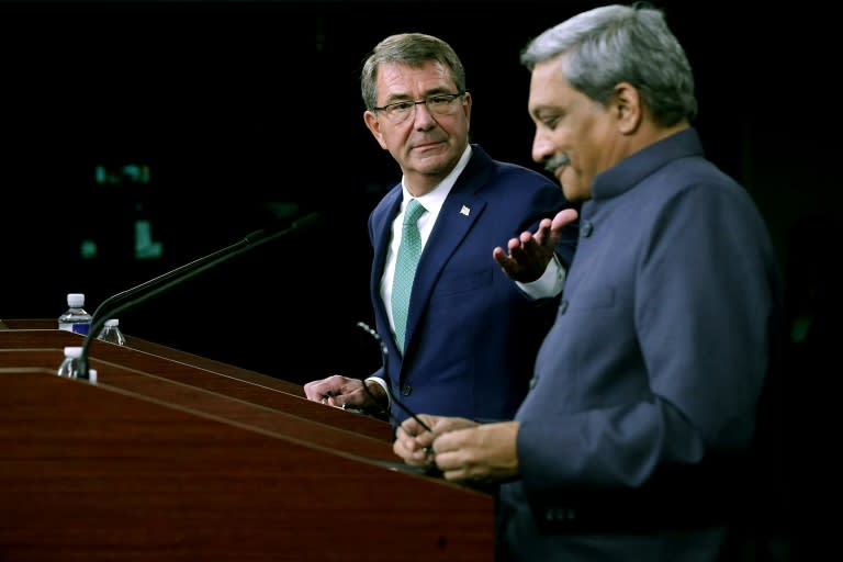 US Defense Secretary Ashton Carter (L) and Indian Defense Minister Manohar Parrikar answer reporters' questions during a press conference at the Pentagon, in Arlington, Virginia, on August 29, 2016