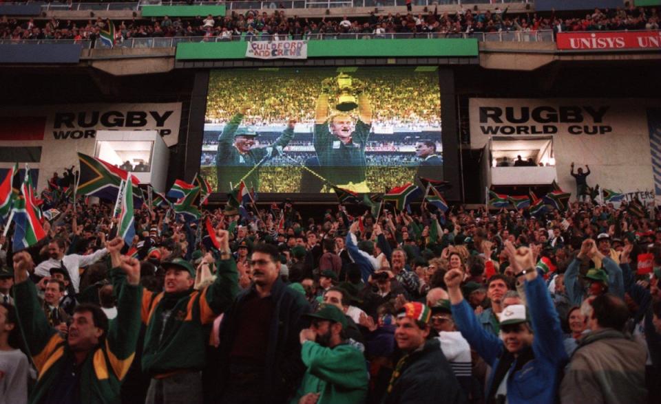 A nation celebrated as the Springboks won the 1995 Rugby World Cup (Getty Images)