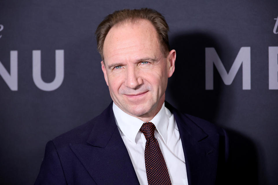 NEW YORK, NEW YORK - NOVEMBER 14: Ralph Fiennes attends 