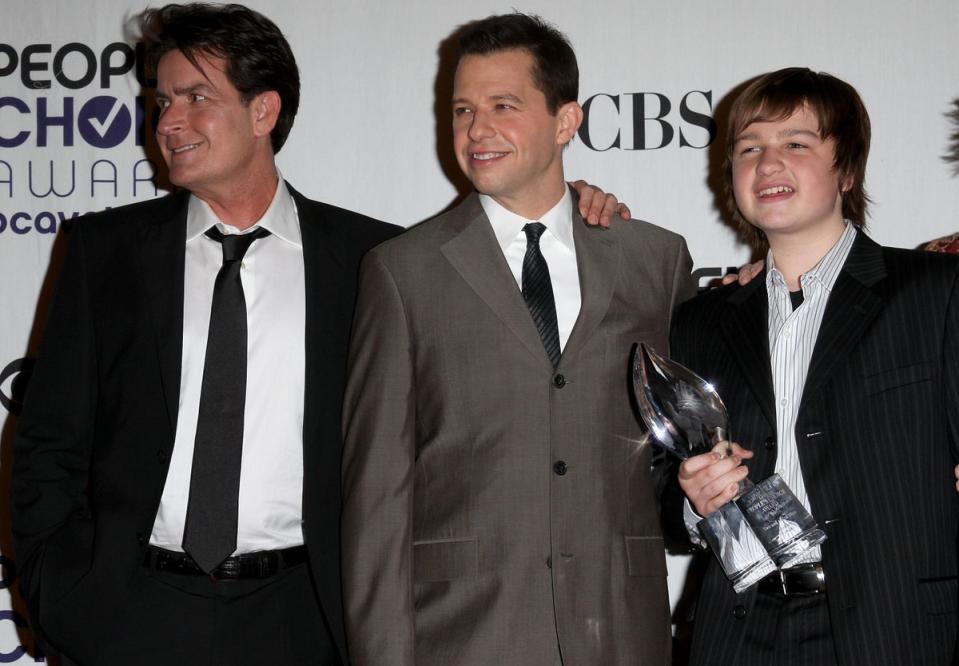 (L-R) Charlie Sheen, Jon Cryer and Angus T Jones (Getty Images)