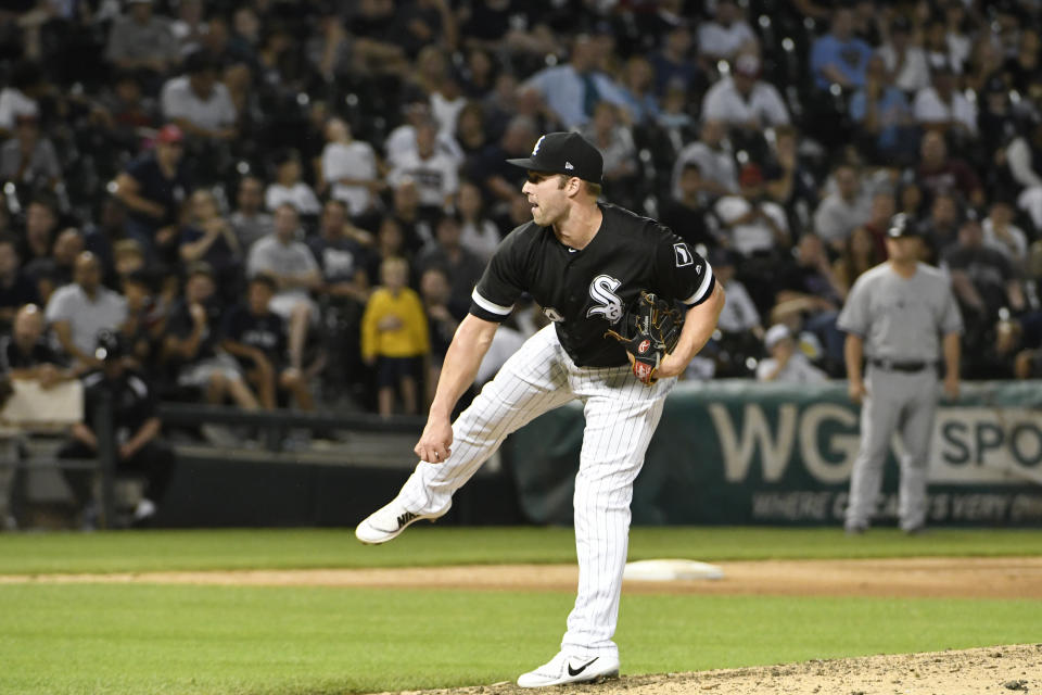 Matt Davidson pitched three scoreless innings with the White Sox last season. (AP Photo/David Banks)