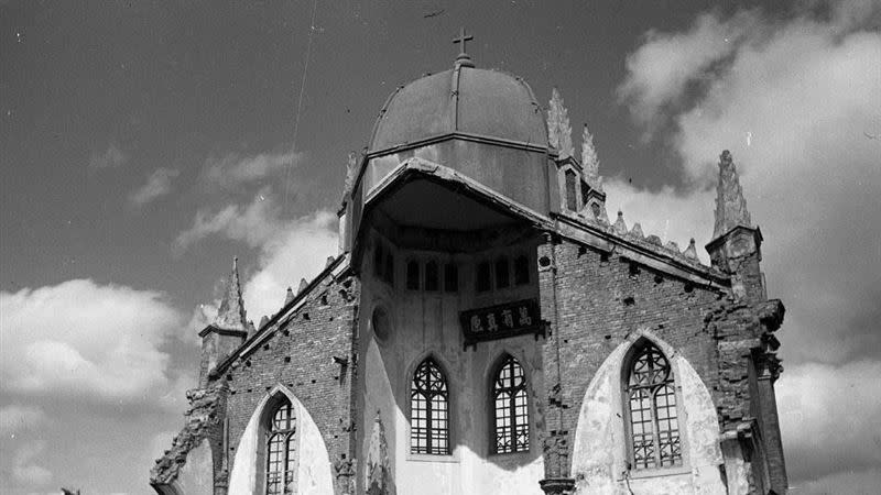  1945年台北大稻埕最美教堂被炸毀，現在呈現不一樣的美。（圖／張才攝影.夏門工作室.簡永彬老師提供）