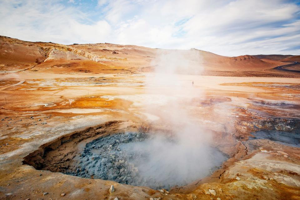 A crater is a spectacle to let off steam